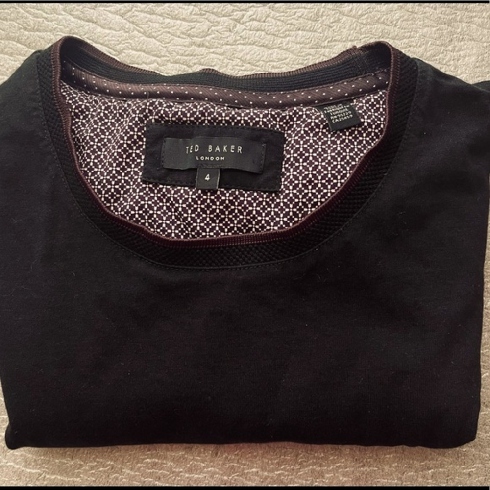 ted baker london black crew neck tshirt size 4/Large